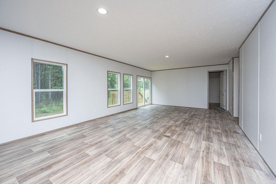 Spacious, unfurnished interior of a new home in , Cottageville (Image 65).