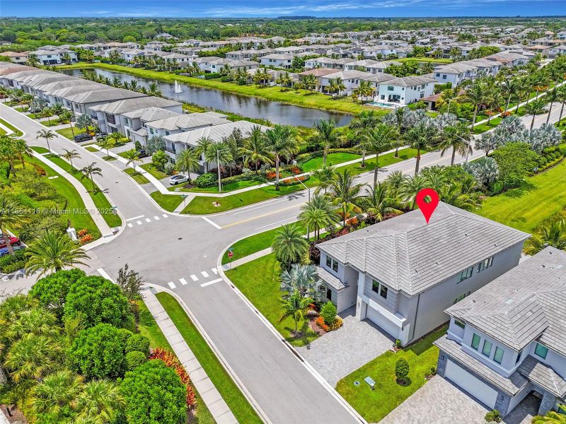 Image 46 of a home in .