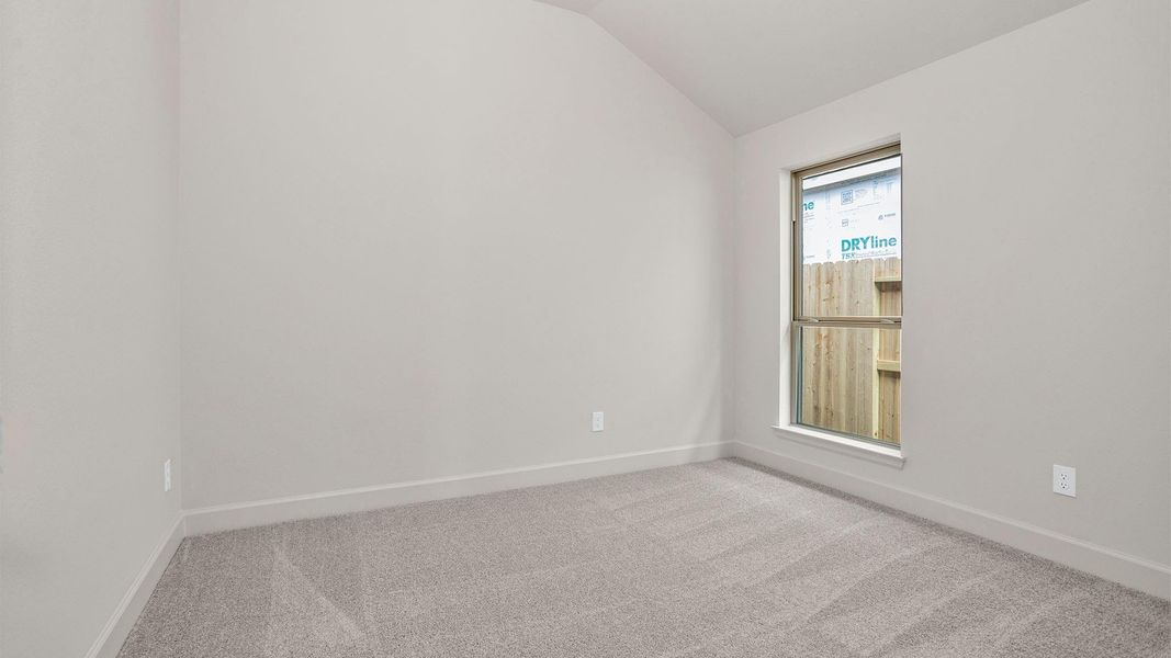 Spacious, unfurnished interior of a new home in Candela, Richmond (Image 9).
