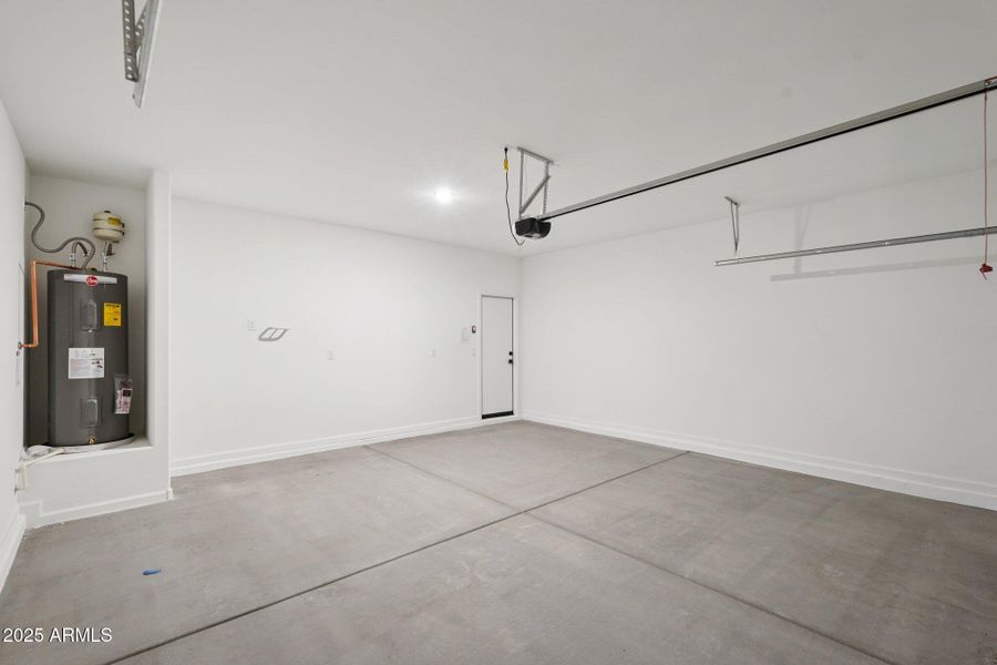 39-web-or-mls-La Senda Dr W-S2007-039 39-web-or-mls-La Senda Dr W-S2007-039