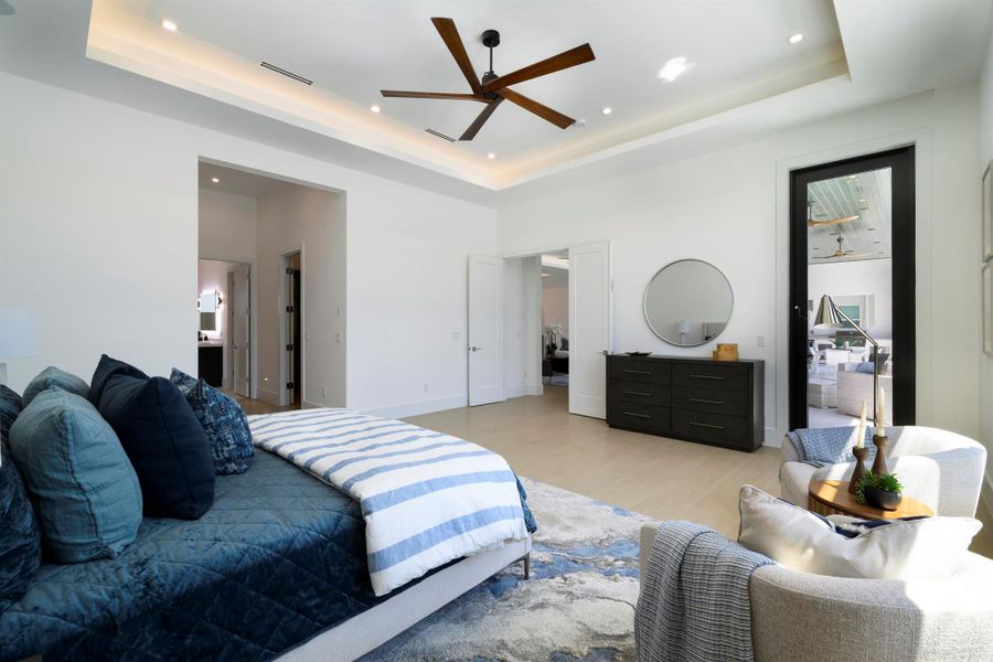 Spacious, unfurnished interior of a new home in , North Palm Beach (Image 22).