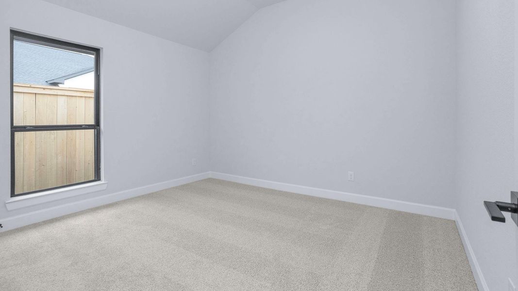 Spacious, unfurnished interior of a new home in Kresston 65', Magnolia (Image 10).