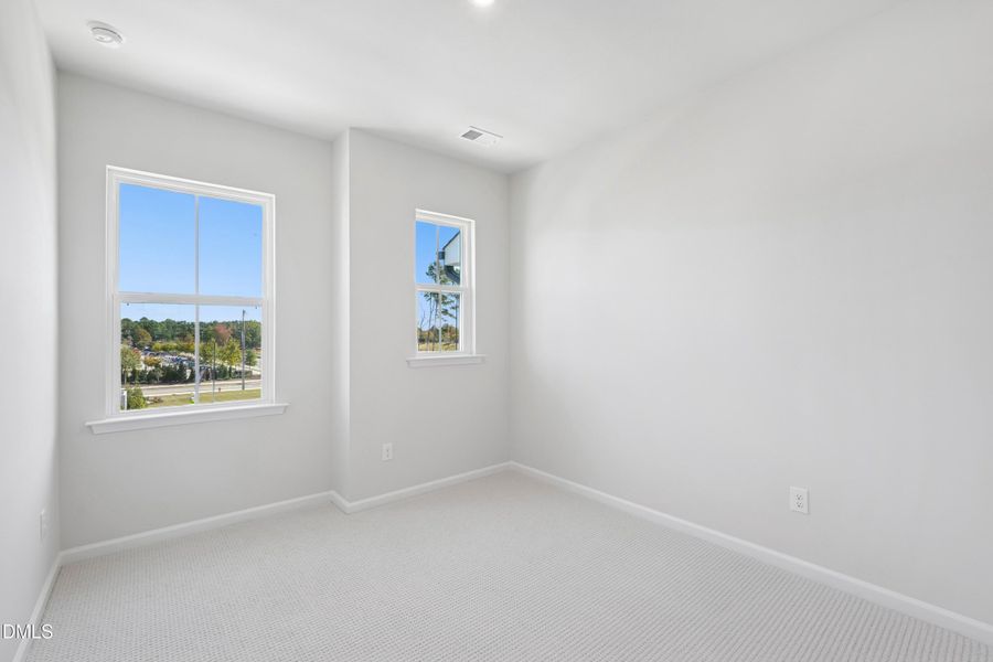 Twinleaf Townes 75_Bedroom 2_10.23.25_we