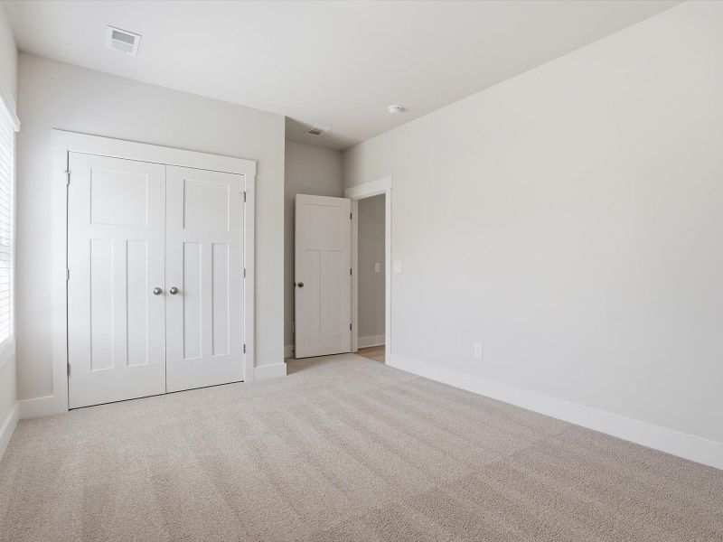 Spacious, unfurnished interior of a new home in Ashby Woods, Boiling Springs (Image 17). Spacious, unfurnished interior of a new home in Ashby Woods, Boiling Springs (Image 17).
