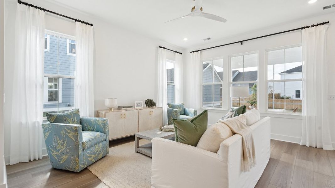 2855 Fletcher Family 3of6 F1 8 6 25