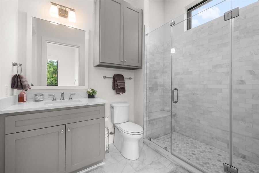 2 BATHROOM