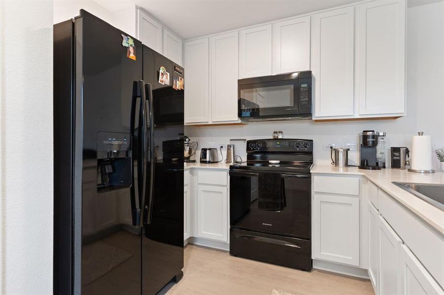 Furnished interior view inside a new home in Tillage Farms: Wellton Haven, Princeton (Image 8).