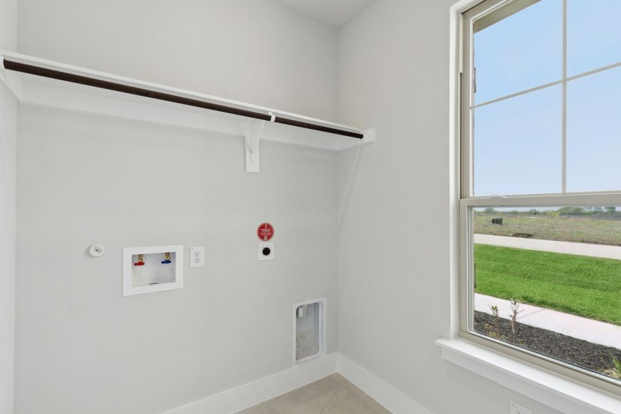 Representative unfurnished interior of a home built from the Yukon by Centre Living Homes in Ellis Ranch Estates, Waxahachie (Image 29). Representative unfurnished interior of a home built from the Yukon by Centre Living Homes in Ellis Ranch Estates, Waxahachie (Image 29).
