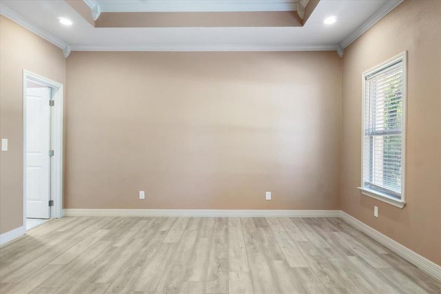 Spacious, unfurnished interior of a new home in , Corsicana (Image 33).