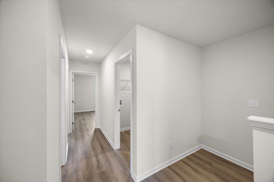 Spacious, unfurnished interior of a new home in Windsor, North Augusta (Image 25).