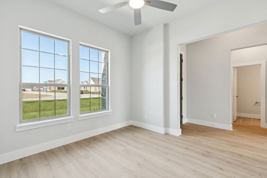 Spacious, unfurnished interior of a new home in Ellis Ranch Estates, Waxahachie (Image 26). Spacious, unfurnished interior of a new home in Ellis Ranch Estates, Waxahachie (Image 26).
