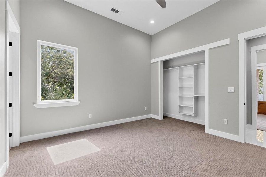 Spacious, unfurnished interior of a new home in , Kemp (Image 29). Spacious, unfurnished interior of a new home in , Kemp (Image 29).