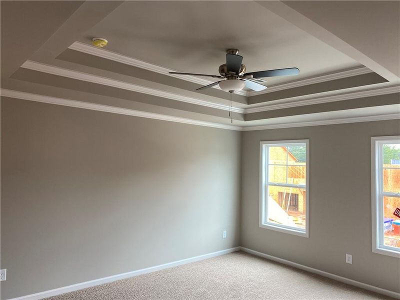 Spacious, unfurnished interior of a new home in Silver Fox Reserve, Oakwood (Image 11).