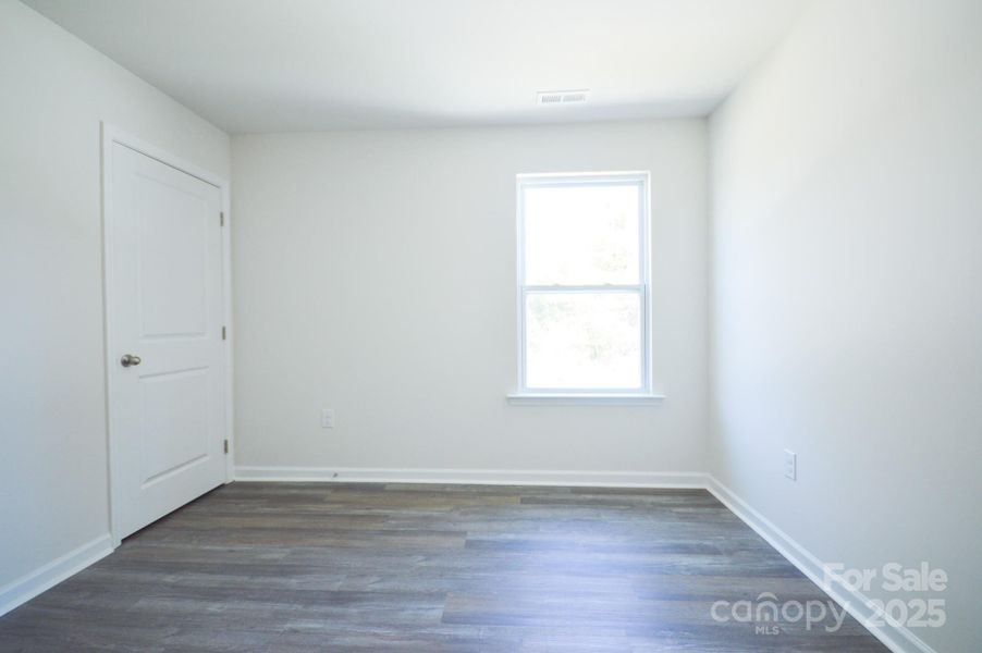 Photos are representative Photos are representative