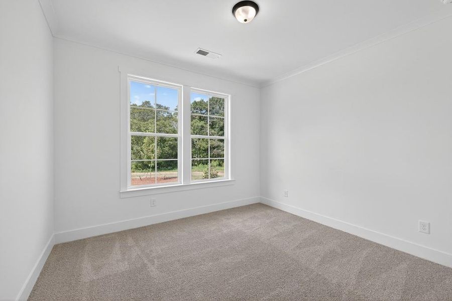 Spacious, unfurnished interior of a new home in Magnolia Ridge, Monroe (Image 31).