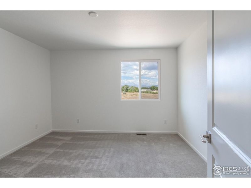 Spacious, unfurnished interior of a new home in Trailside Story Collection - Single Family Homes, Timnath (Image 28).