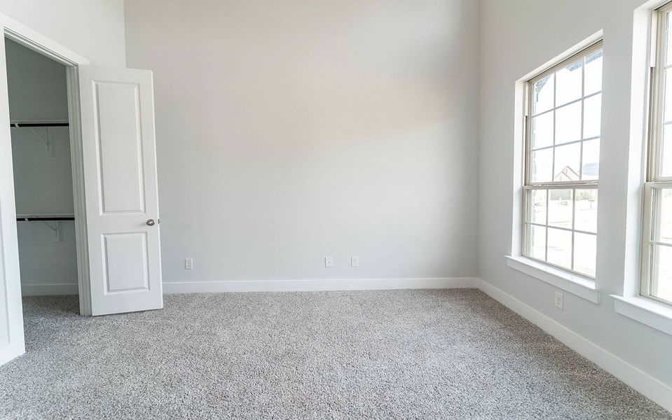 Spacious, unfurnished interior of a new home in Sonoma Verde, Heath (Image 15). Spacious, unfurnished interior of a new home in Sonoma Verde, Heath (Image 15).
