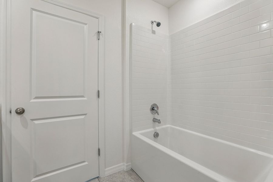 Representative furnished interior of a home built from the Vista by Maronda Homes in Heritage Station, Punta Gorda (Image 12).