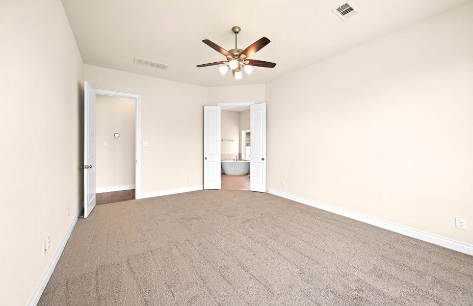 Spacious, unfurnished interior of a new home in Bridgeland 60′, Cypress (Image 36). Spacious, unfurnished interior of a new home in Bridgeland 60′, Cypress (Image 36).