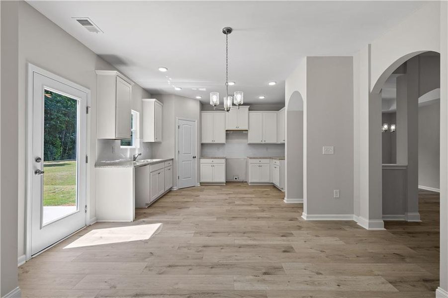Spacious, unfurnished interior of a new home in , Villa Rica (Image 24).