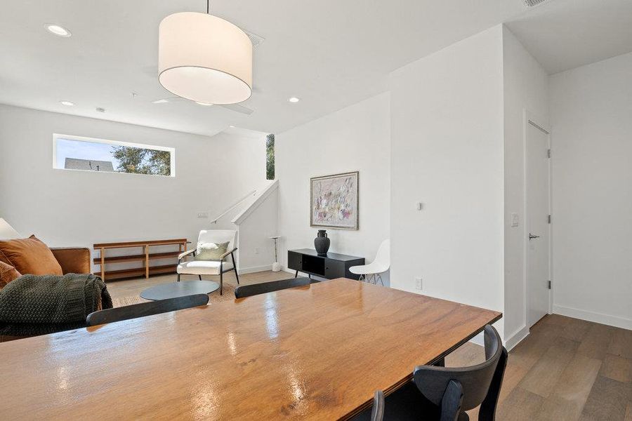 Images are for illustrative purposes only. Photos reflect a similar floor plan and are intended to convey the overall look and feel of the interiors and community. Images are for illustrative purposes only. Photos reflect a similar floor plan and are intended to convey the overall look and feel of the interiors and community.