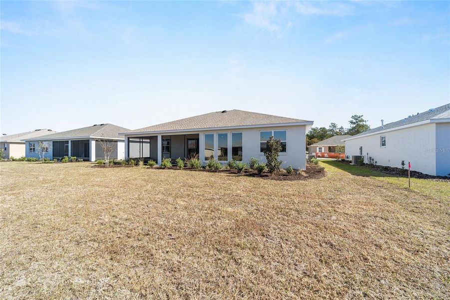 Exterior details and patio area of a home in , Ocala (Image 25). Exterior details and patio area of a home in , Ocala (Image 25).