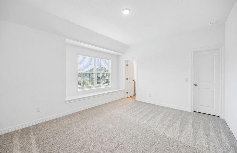 Spacious, unfurnished interior of a new home in Lago Mar, Texas City (Image 21). Spacious, unfurnished interior of a new home in Lago Mar, Texas City (Image 21).