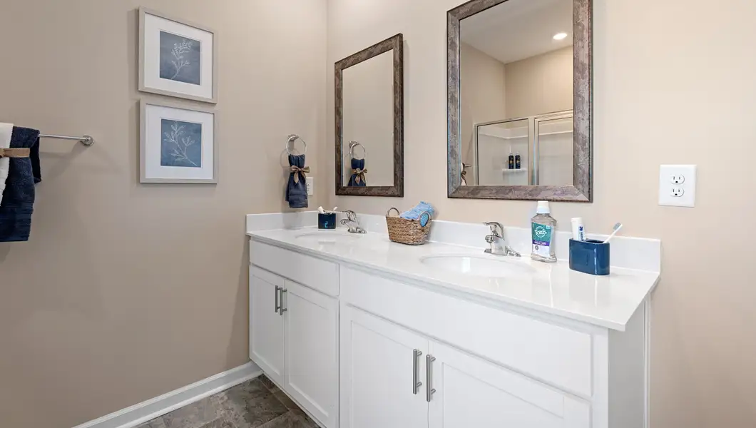 Furnished interior view inside a new home in Woodglen, Piedmont (Image 23).