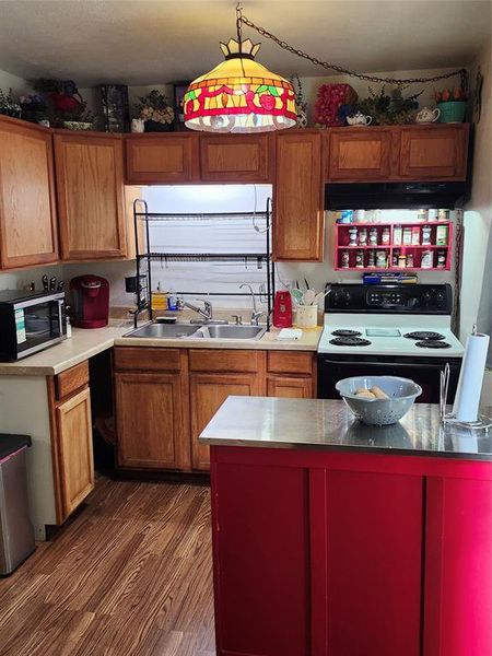 Neat efficient kitchen in the apartment Neat efficient kitchen in the apartment