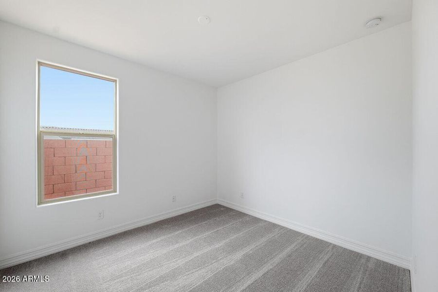 hj-az-phoenix-asante-passage-yellowstone