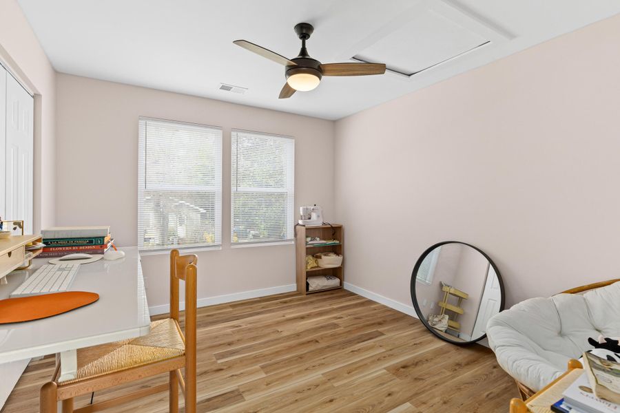 Furnished interior view inside a new home in , Hanahan (Image 28).