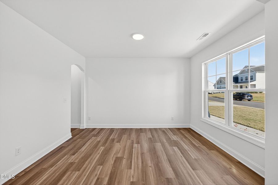 4 -88 tennyson drive, interior 4 -88 tennyson drive, interior