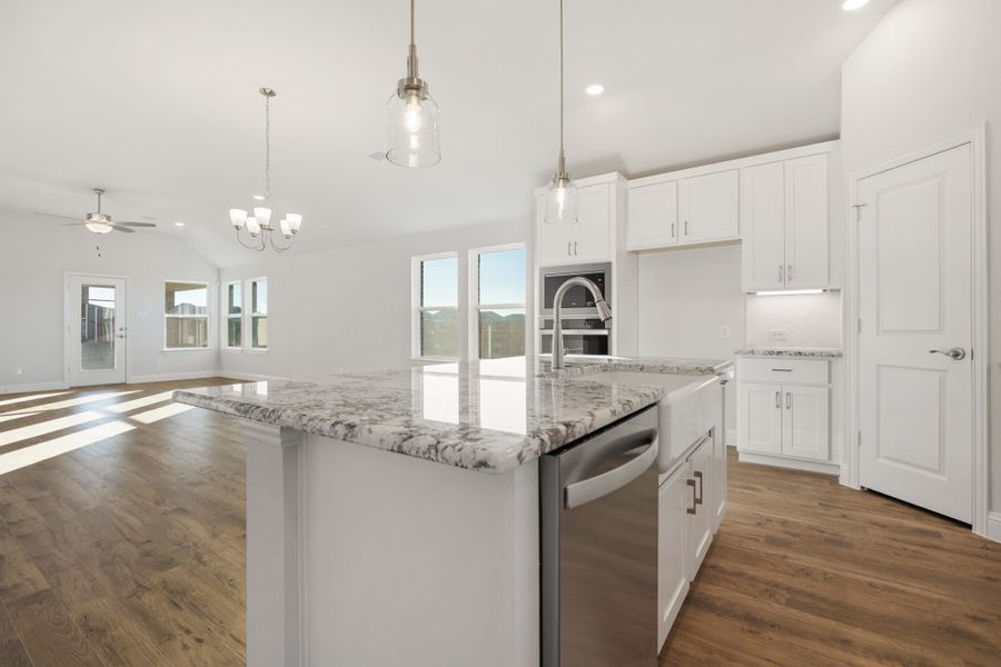 Furnished interior view inside a new home in Elevon, Lavon (Image 13).