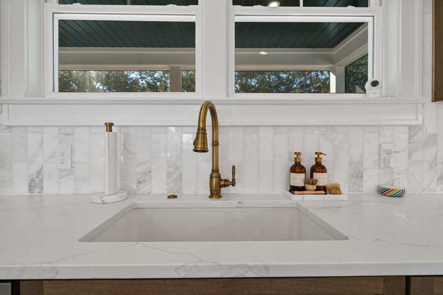 Close-up of interior finishes inside a home in , Edisto Island (Image 20). Close-up of interior finishes inside a home in , Edisto Island (Image 20).