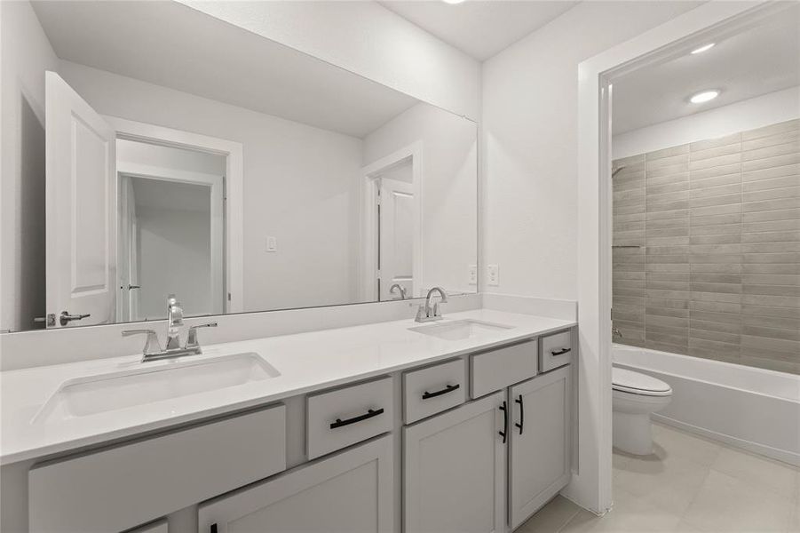 Furnished interior view inside a new home in Treeline, Justin (Image 5).