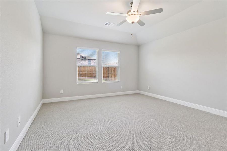 Photo is not of the actual home, but is an inspirational photo of builder’s model home and may depict options, furnishings, and/or decorator features that are not included. Photo is not of the actual home, but is an inspirational photo of builder’s model home and may depict options, furnishings, and/or decorator features that are not included.