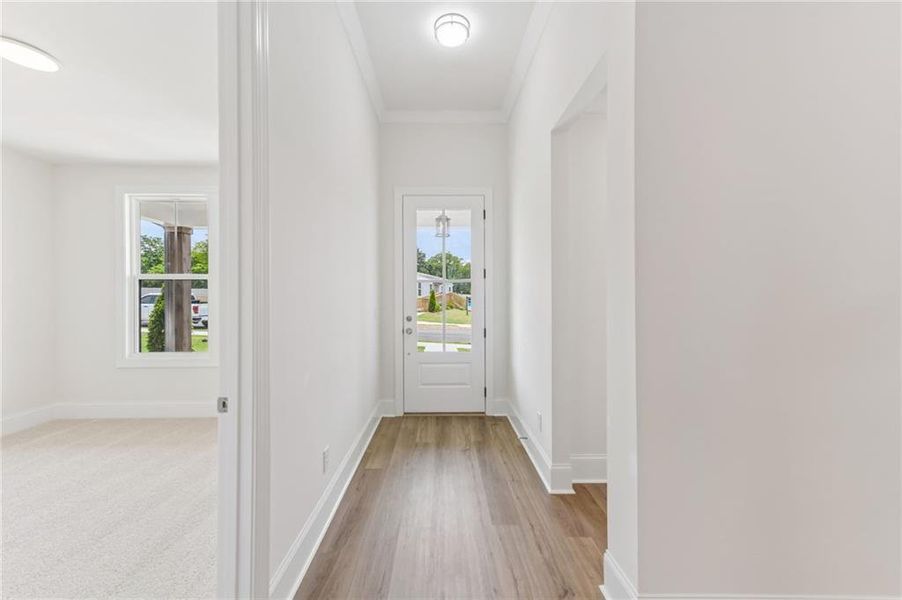Spacious, unfurnished interior of a new home in Aberdeen, Hoschton (Image 17).
