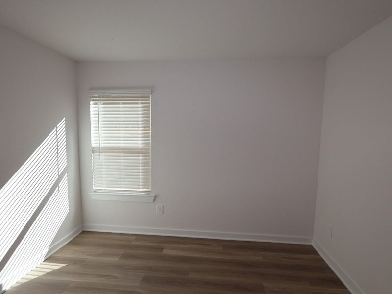 Spacious, unfurnished interior of a new home in Moran Ranch, Willis (Image 25).