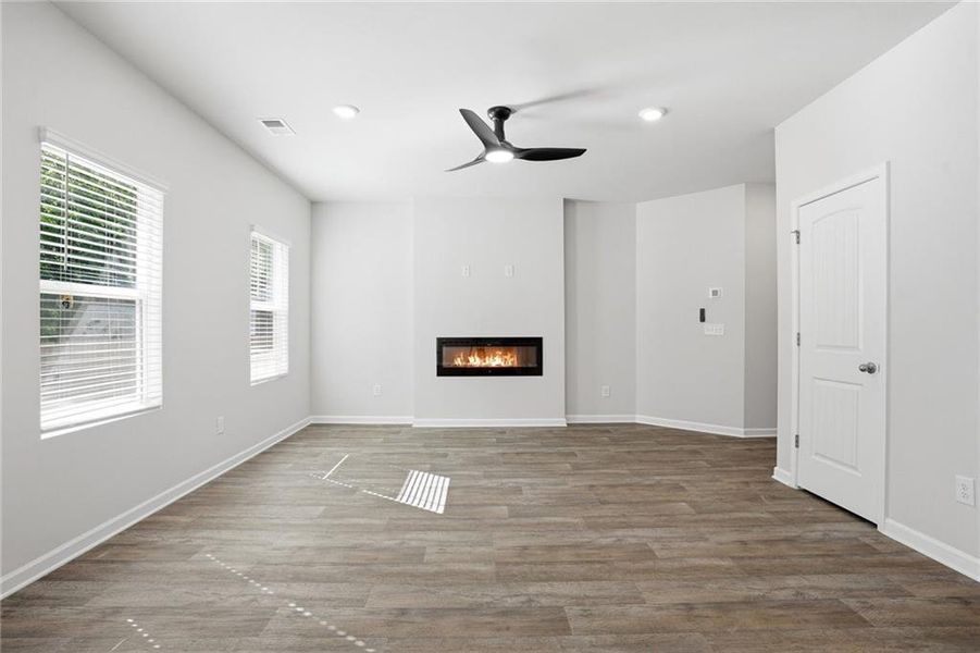 Spacious, unfurnished interior of a new home in Conner Springs, Social Circle (Image 20).