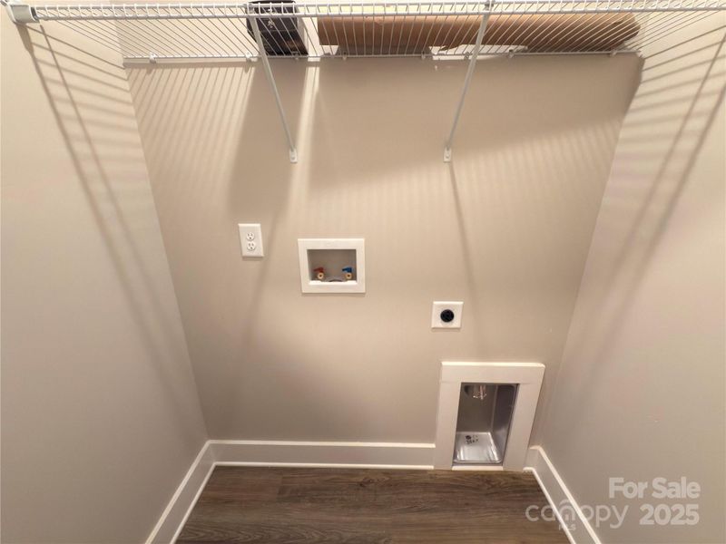 Spacious, unfurnished interior of a new home in , Norwood (Image 21).