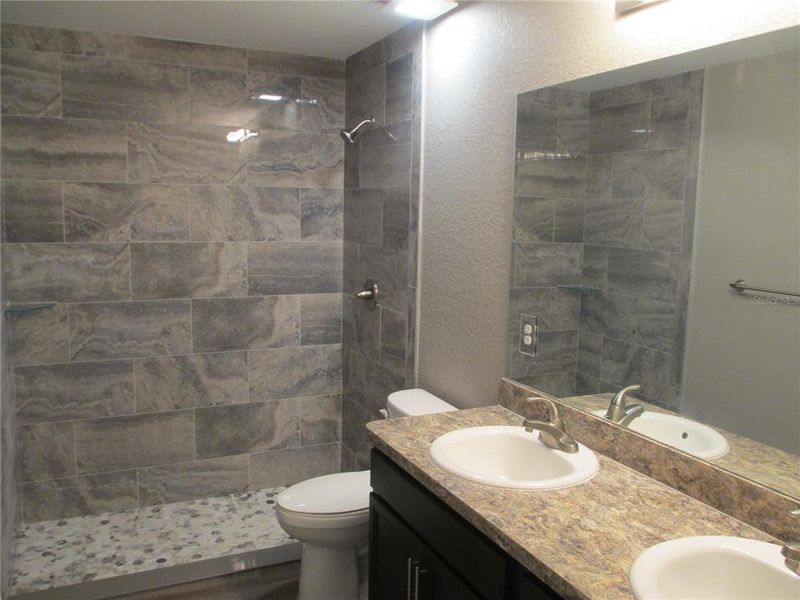 Furnished interior view inside a new home in , Ocala (Image 4).