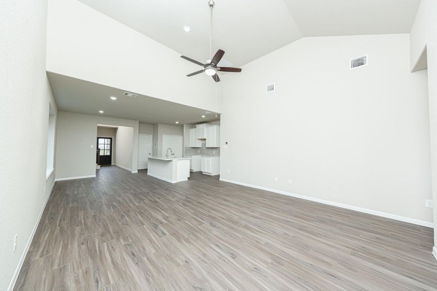 Spacious, unfurnished interior of a new home in River Ranch, Dayton (Image 11). Spacious, unfurnished interior of a new home in River Ranch, Dayton (Image 11).