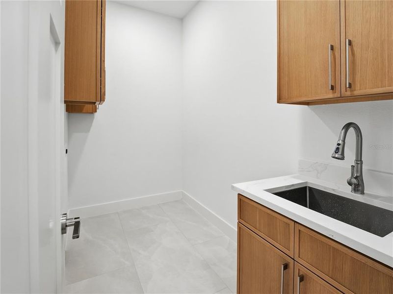 Close-up of interior finishes inside a home in , St. Cloud (Image 23).