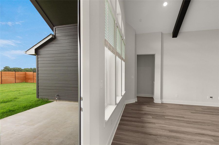 REPRESENTATIVE OF FLOOR PLAN ONLY REPRESENTATIVE OF FLOOR PLAN ONLY