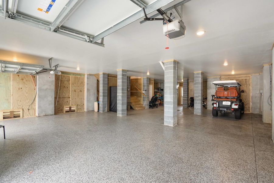 Image 42 of a home in .