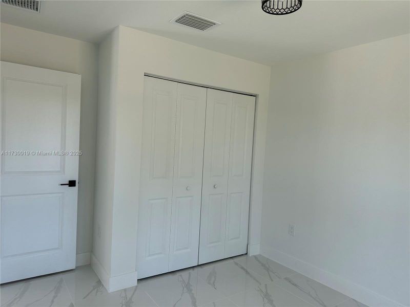 Image 20 of a home in .