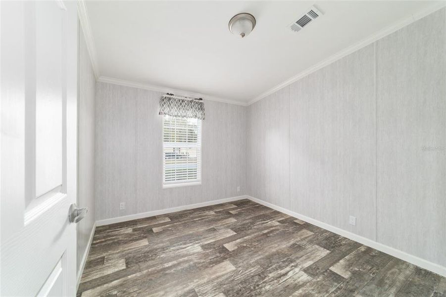 Spacious, unfurnished interior of a new home in , Ocala (Image 15).
