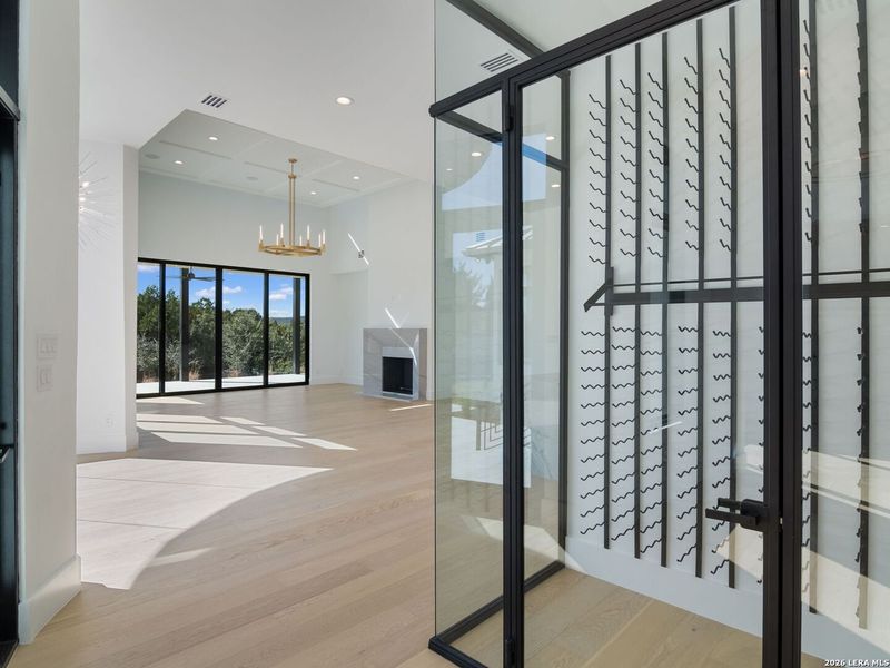 Spacious, unfurnished interior of a new home in , San Antonio (Image 23).