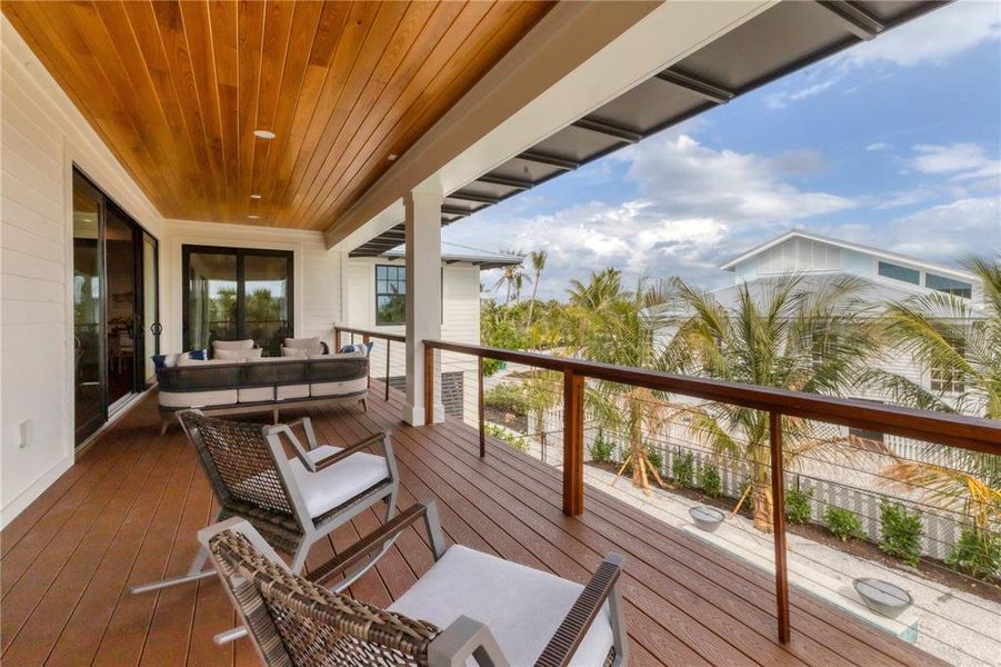 Exterior details and patio area of a home in , Boca Grande (Image 3).