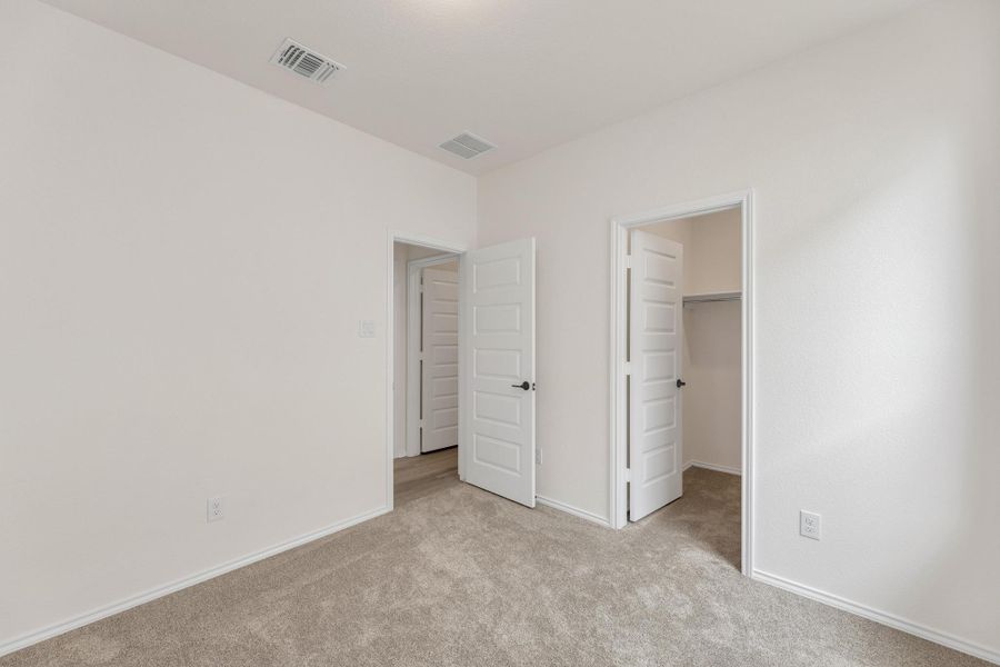 Spacious, unfurnished interior of a new home in Salerno - Heritage Collection, Round Rock (Image 17). Spacious, unfurnished interior of a new home in Salerno - Heritage Collection, Round Rock (Image 17).